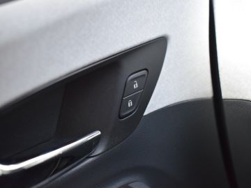 Opel Ampera-e